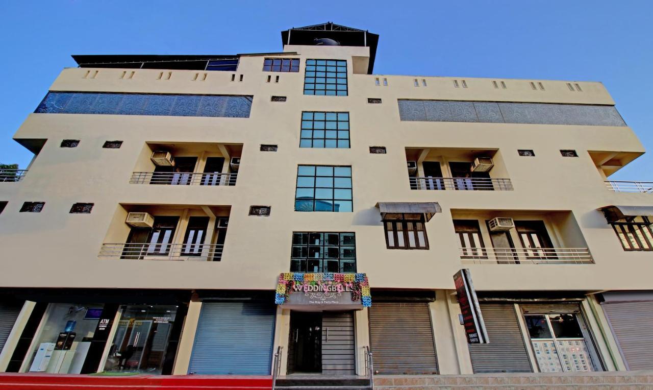 Treebo Trend Wedding Bells Kanpur Hotel Exterior photo